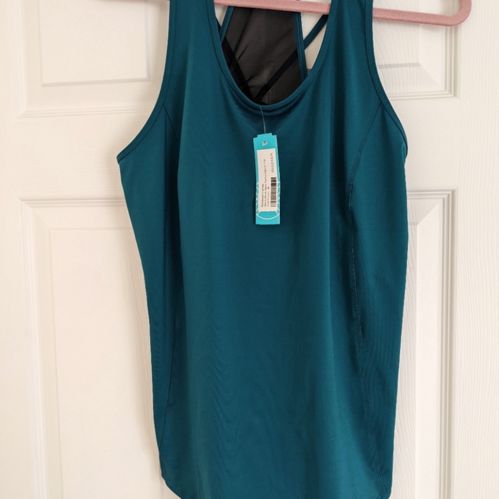 NWT Rainbeau Illaria Mesh Back Performance Top - Teal Green - Medium